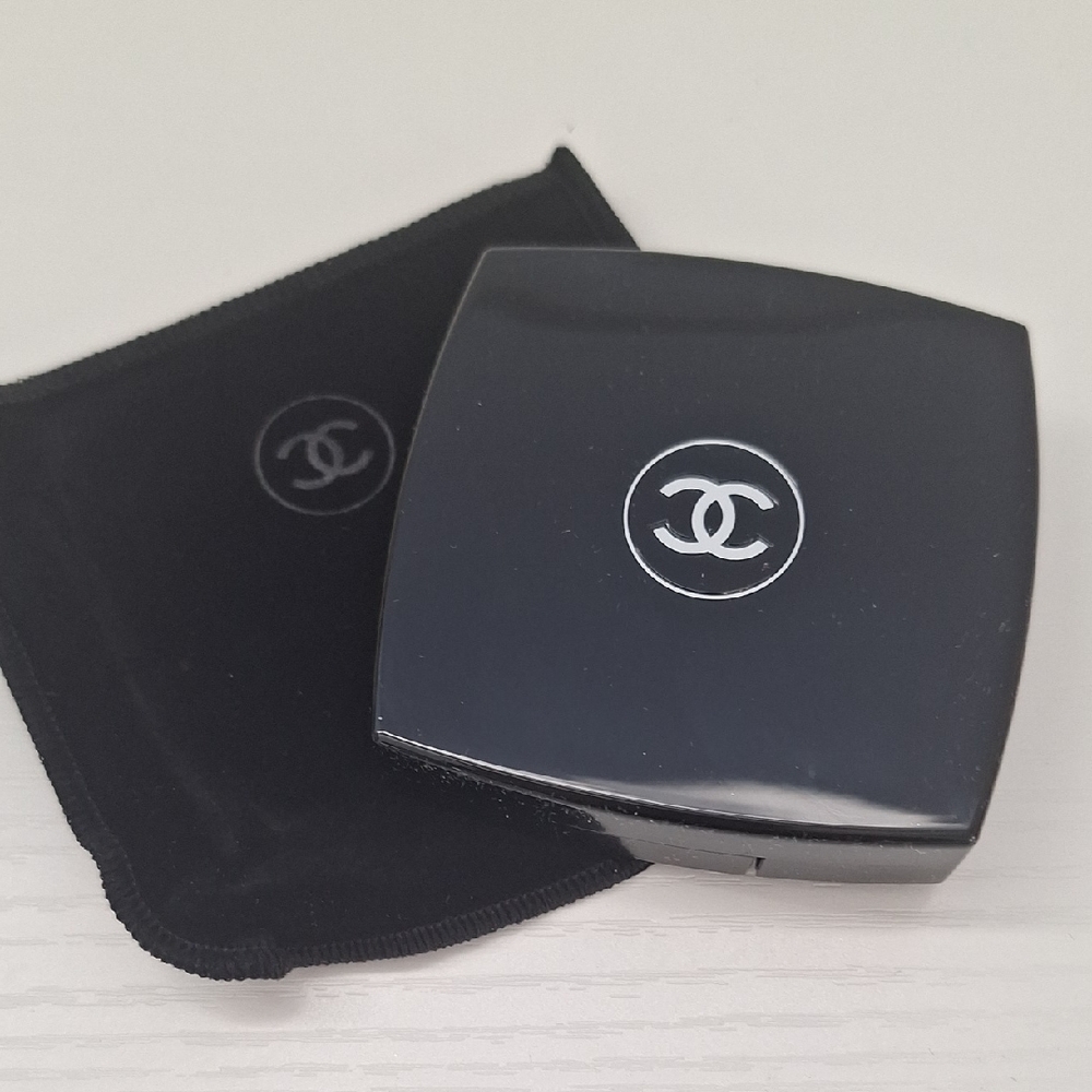 CHANEL Eyeshadow Pallet Les 4 Ombres - Tisse Vendome - Picture 2 of 2